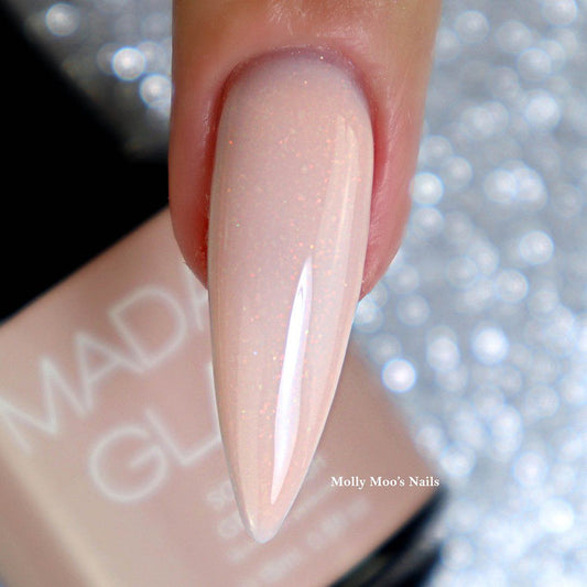 Creme Silk by Madam Glam