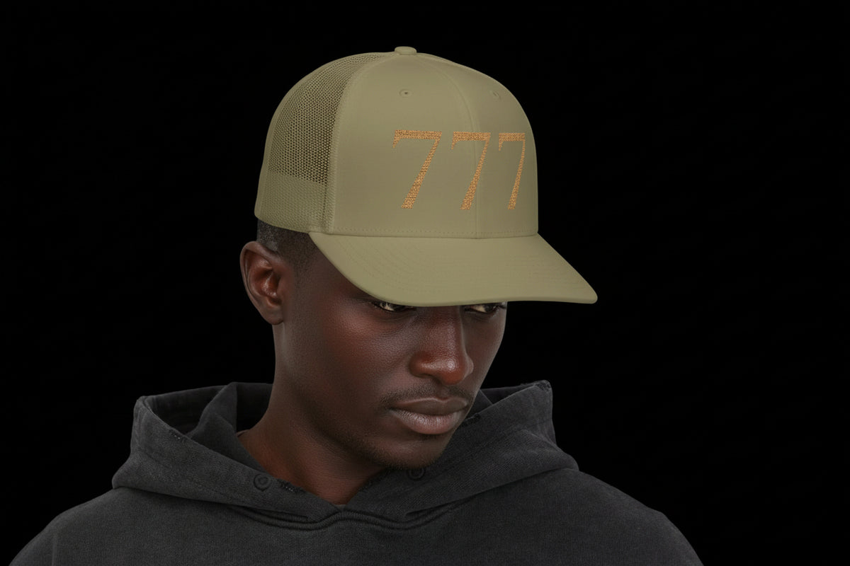 Army Green Embroidered '777' Trucker Hat — Lucky Number Snapback Cap - AetherLux.Shop