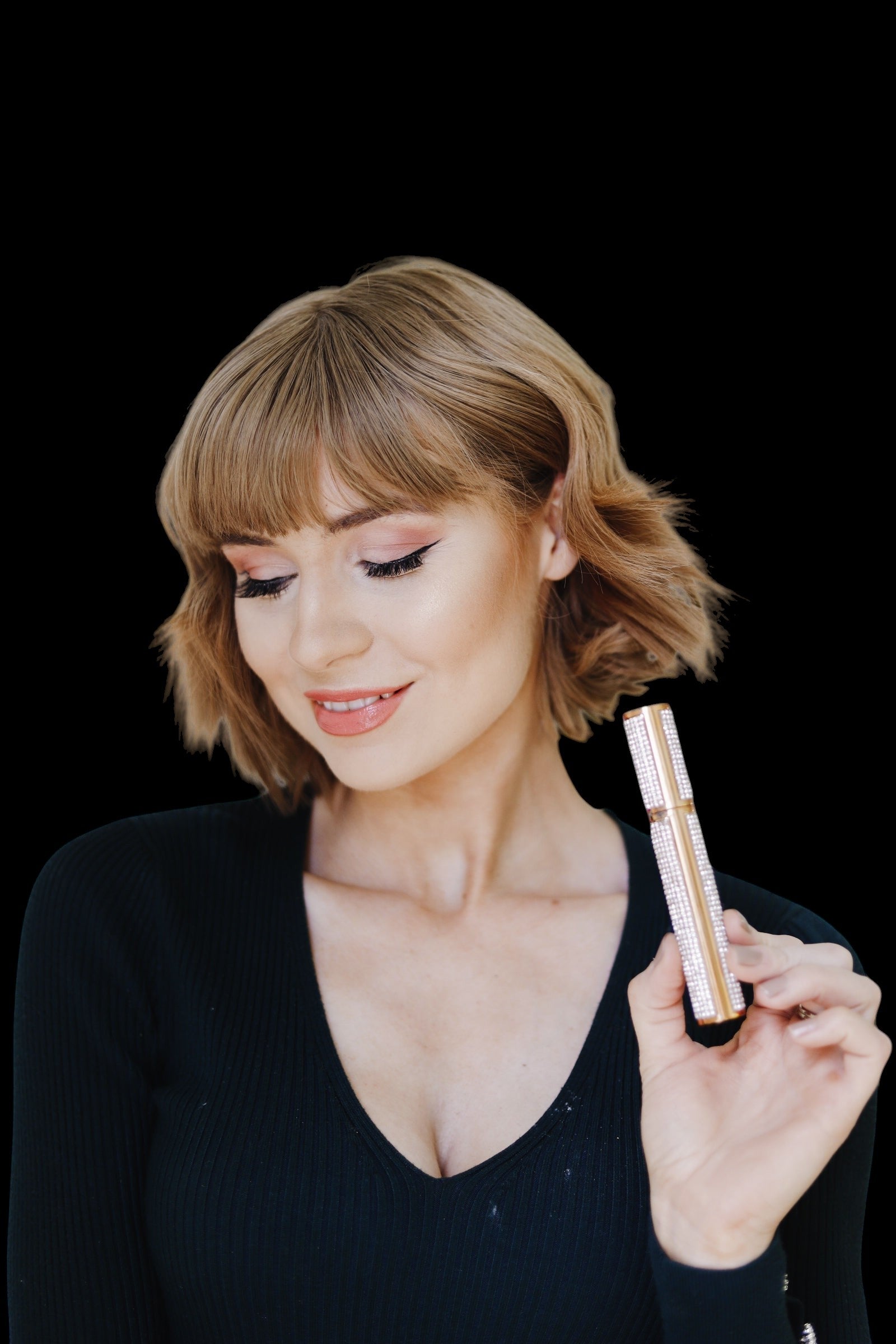 Mega Volume Vegan Mascara – Smudge-Proof with Handmade Diamond Case by EpiLynx