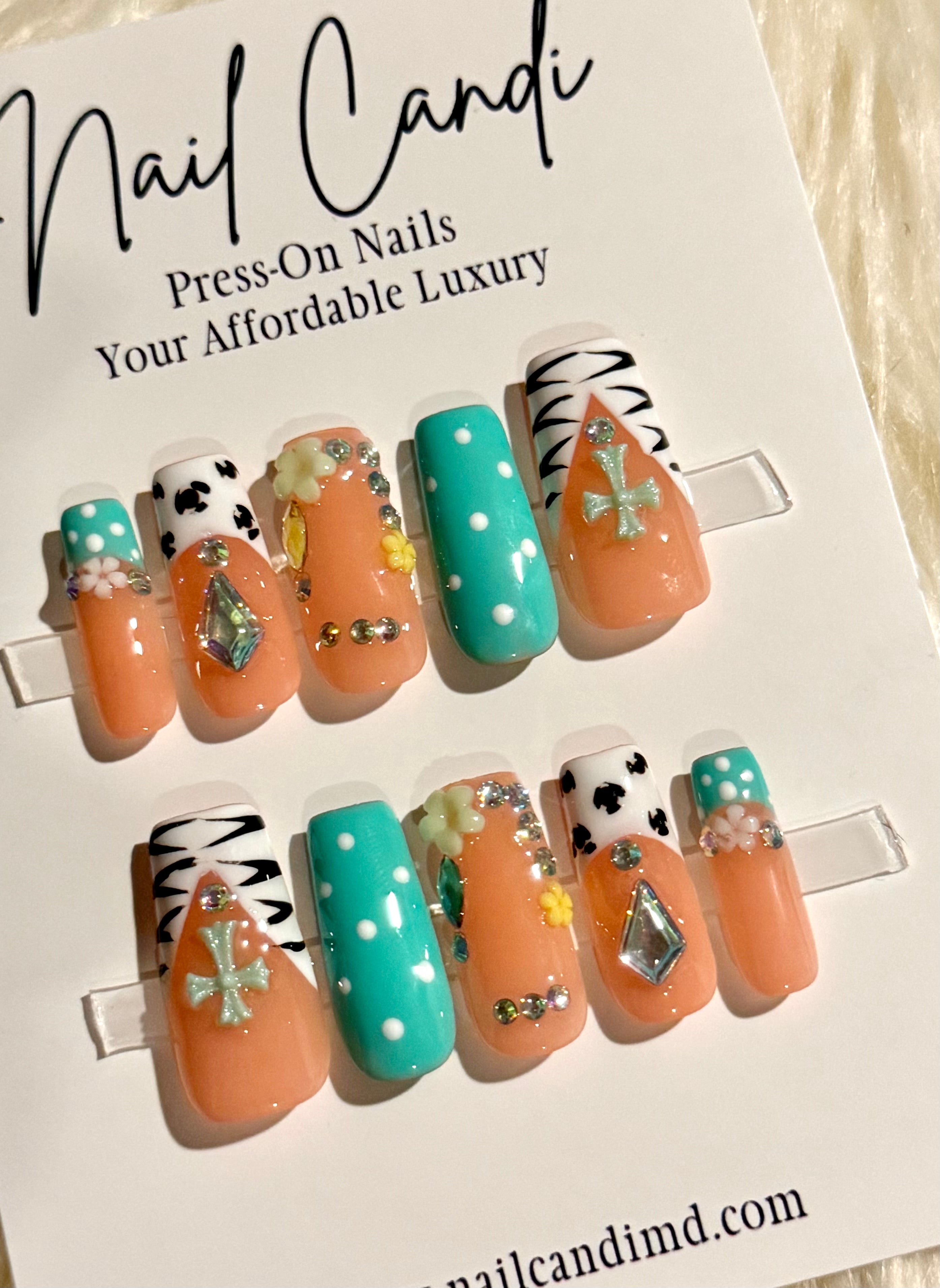Handmade Medium Square - HM166