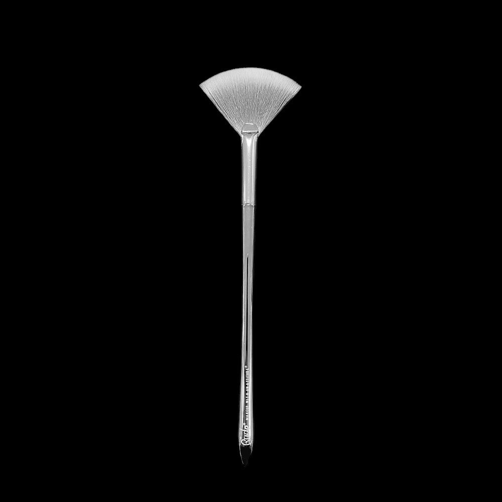 RUDE Silver Bullet Brush - Highlighting Fan Brush by VYSN