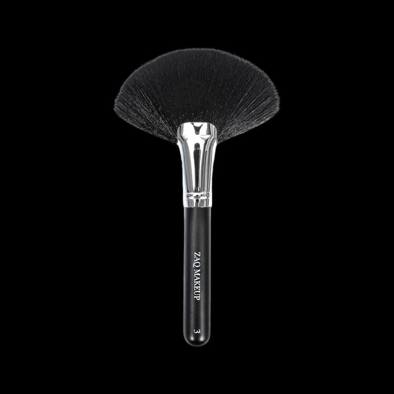 Fluffy Large Fan Brush by ZAQ Skin & Body by VYSN