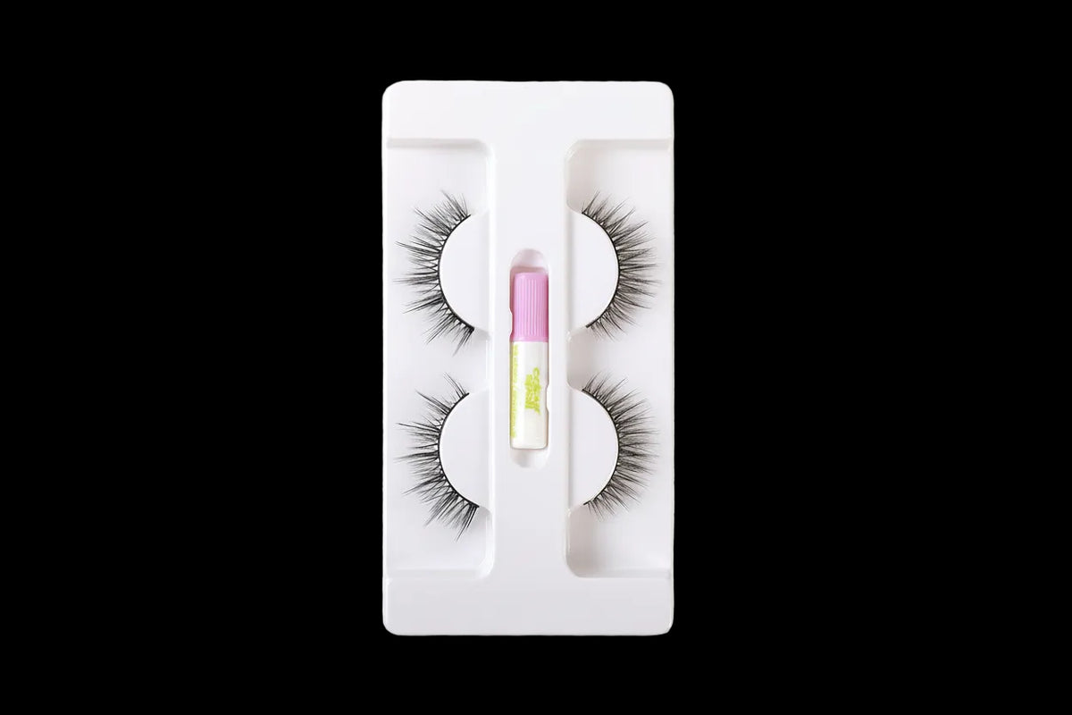 False Eyelashes with Adhesive by ColourSpell
