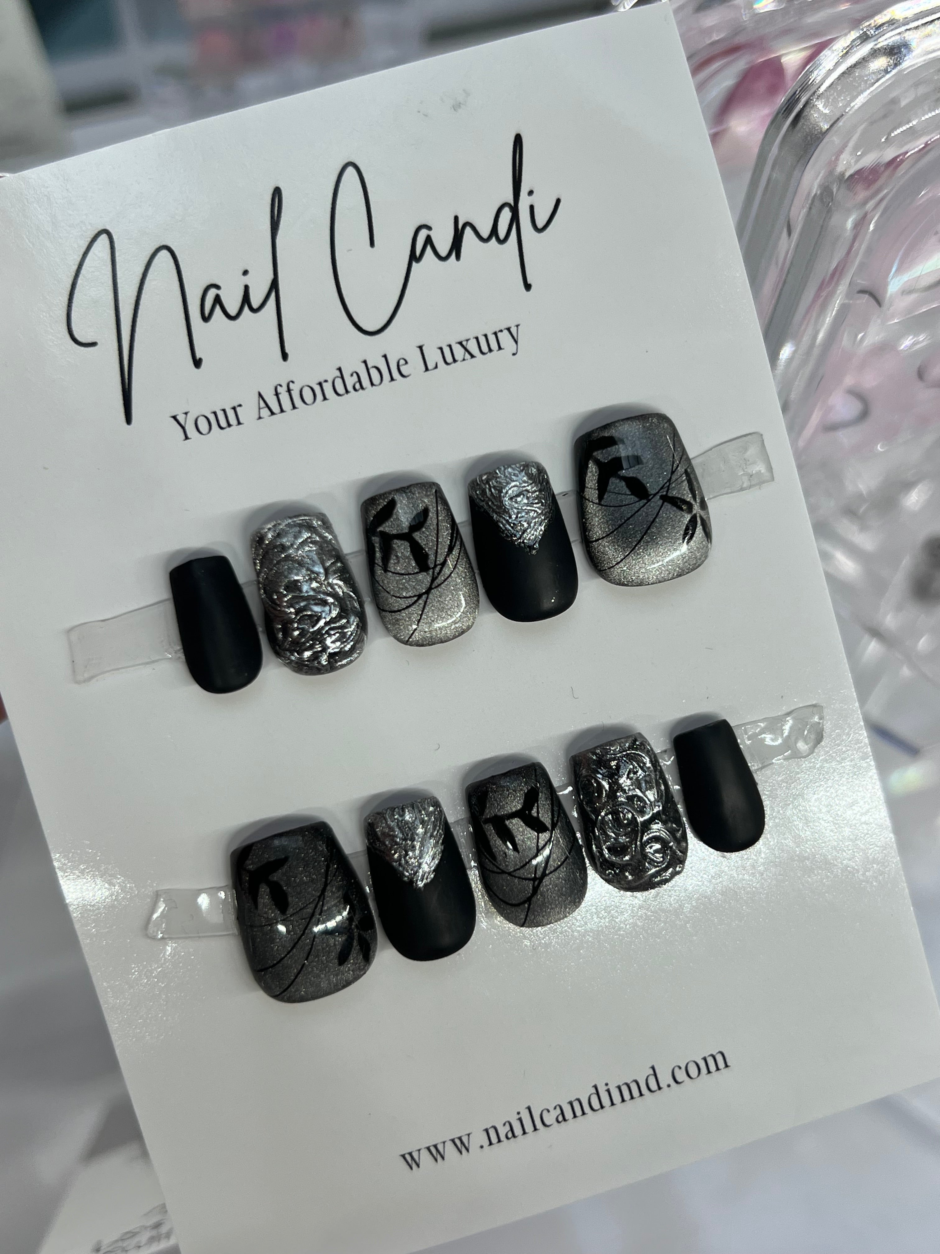 Handmade Short Black & Silver Chrome Nails