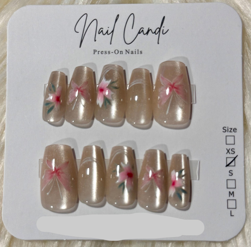 Semi-Handmade Medium Champagne & Pink Flower Nails