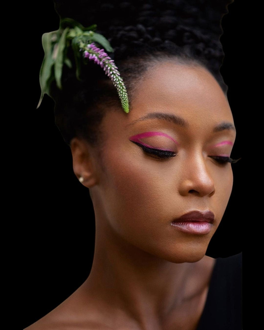 Ashunta Sheriff Beauty UV Vegan Paint Liners by Ashunta Sheriff Beauty