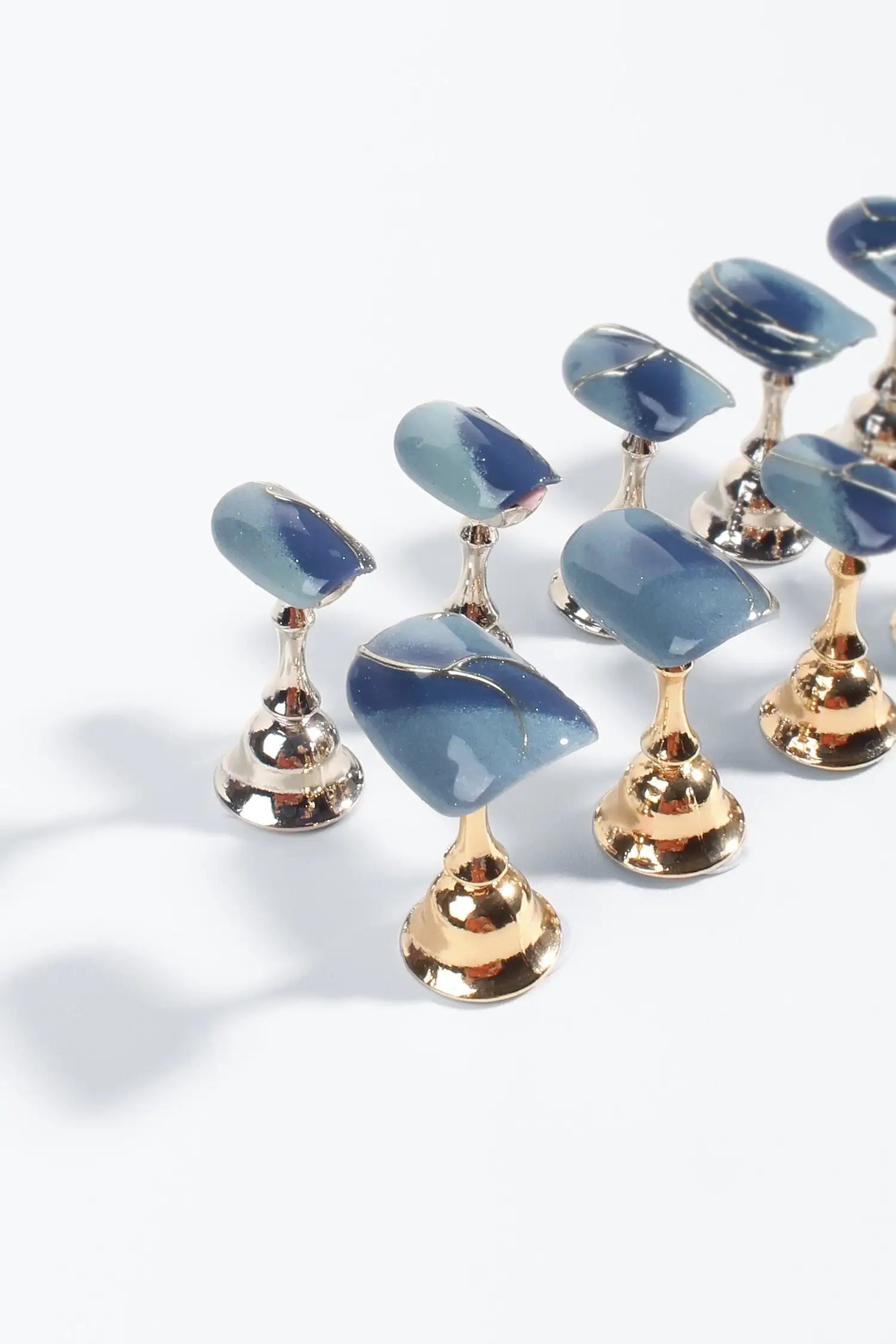 Serenity Waves | Pro Handmade Gel Nails by Bonmuz