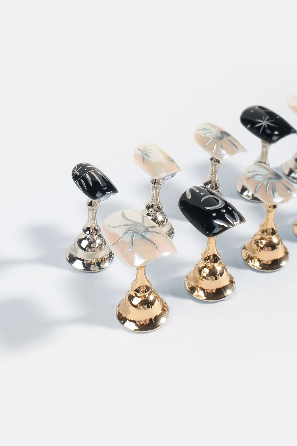 Monochrome Eclipse | Pro Handmade Gel Nails by Bonmuz