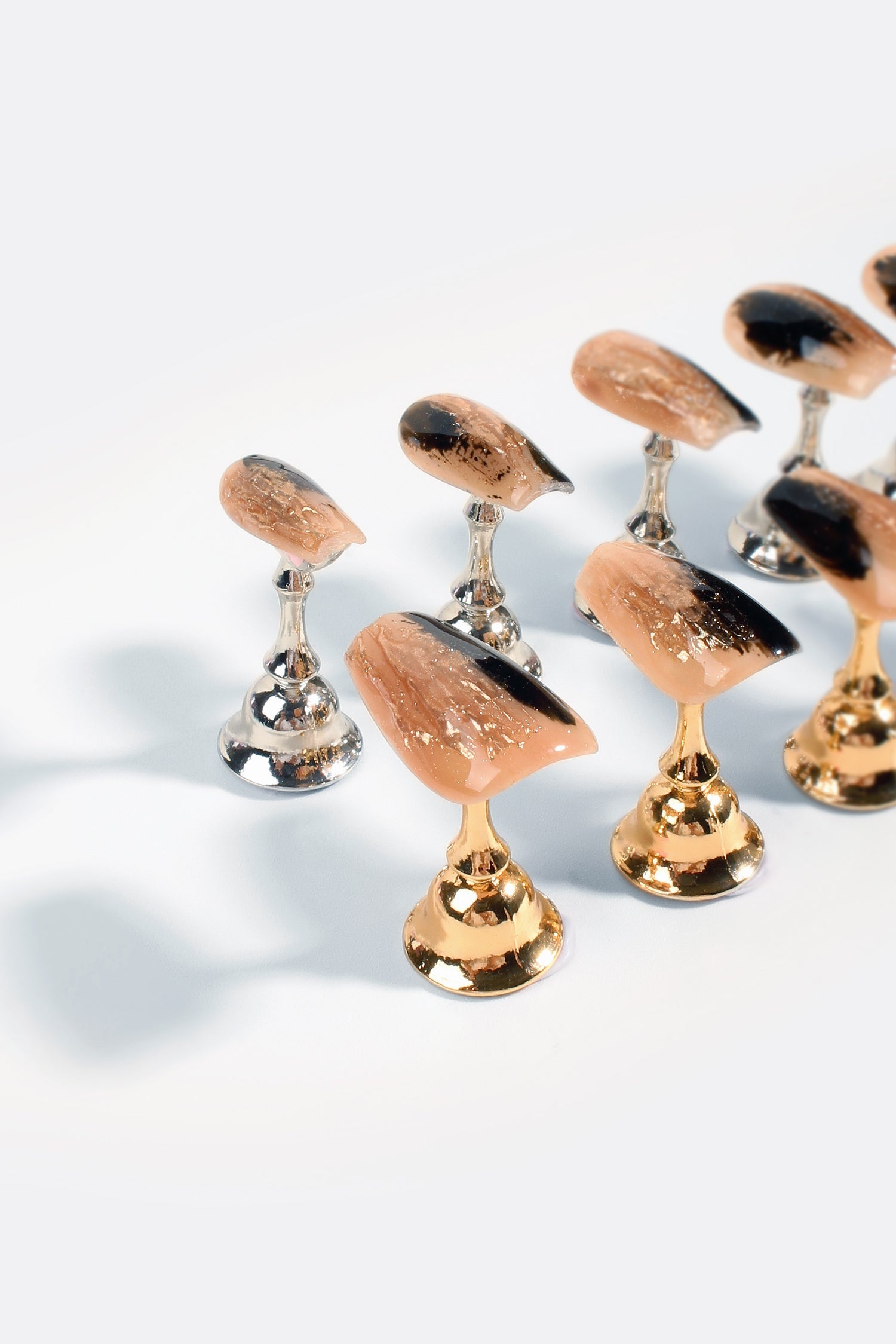 Gilded Noir | Pro Handmade Gel Nails by Bonmuz