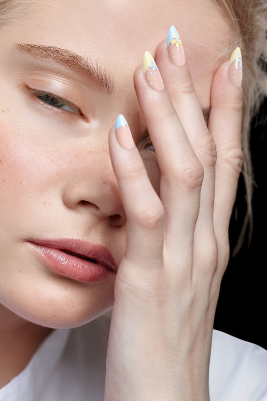 Sunny Halo | Soft & Durable Press-On Nails - AetherLux.Shop