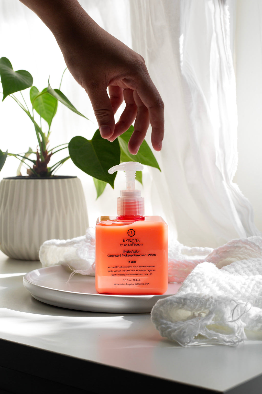 Gentle Hydrating Facial Cleanser – Aloe, Cucumber & Antioxidants (Nut-Free, Gluten-Free, Vegan) by EpiLynx