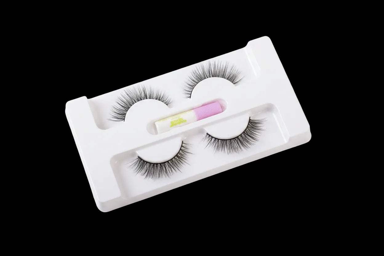 False Eyelashes with Adhesive by ColourSpell