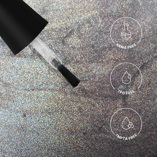 Holographic Cat Eye by Madam Glam