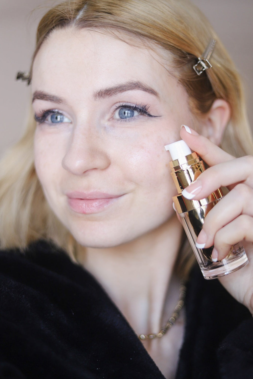 Sunrise Hyaluronic Acid Serum for Sensitive Skin – Nourishing, Firming & Radiant Glow Hydration by EpiLynx