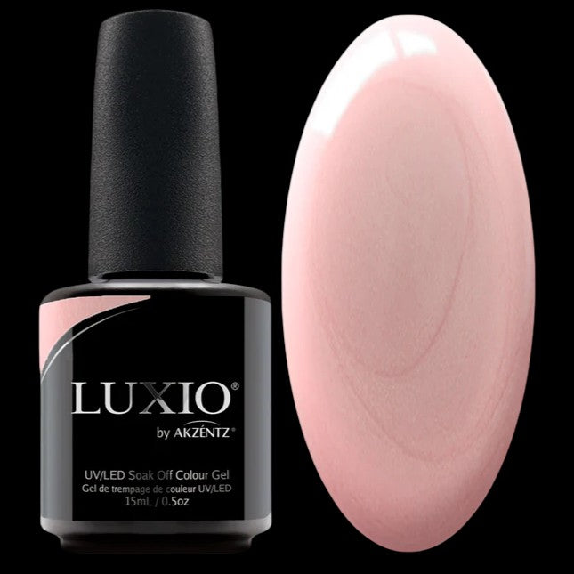 Luxio - Curiosity by kvadrat store