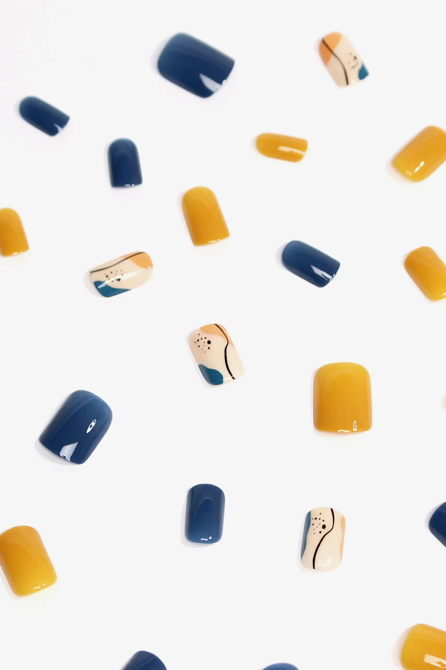 Tangerine Garden | Soft & Durable Press-On Nails by Bonmuz