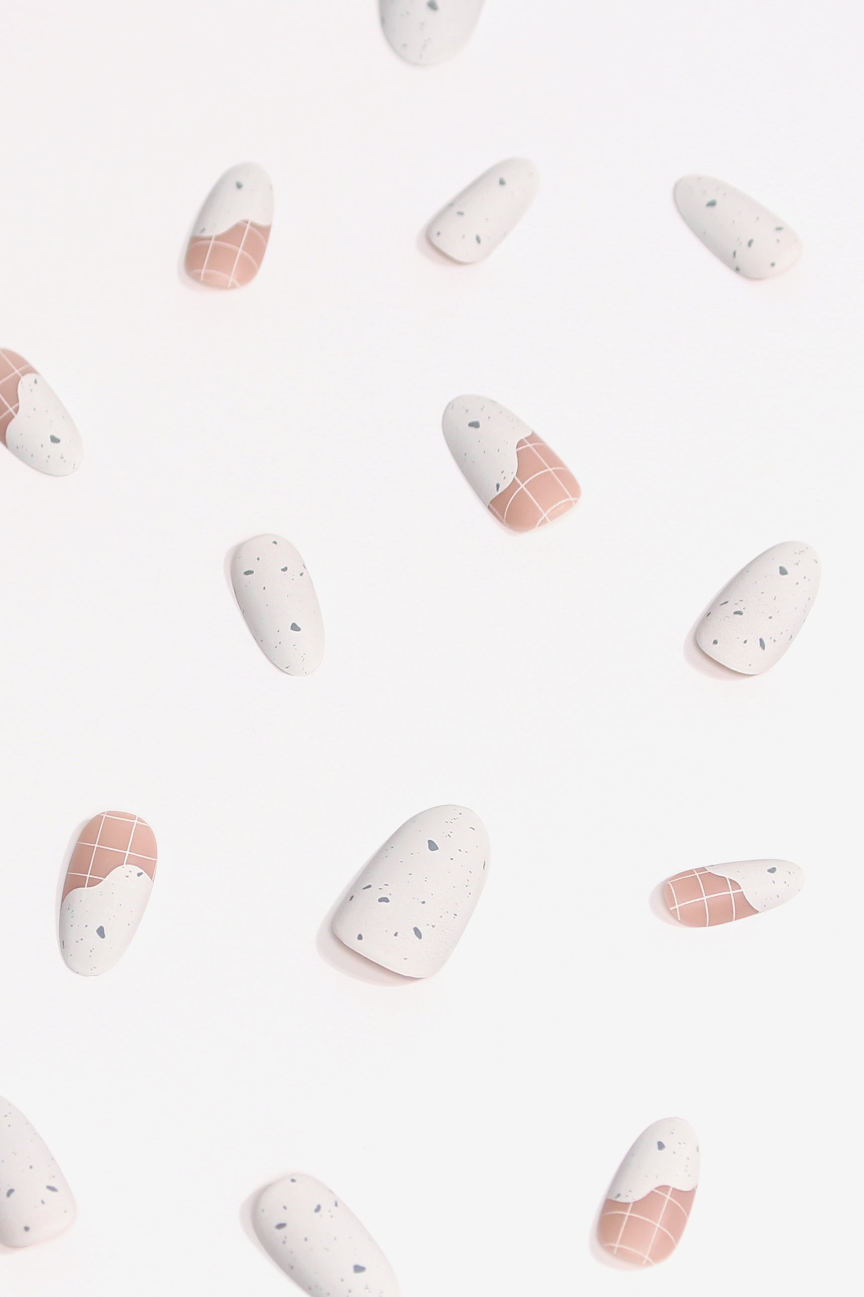 Sundaes and Cones | Soft & Durable Press-On Nails by Bonmuz