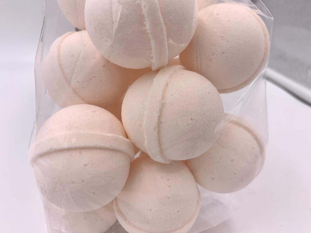 14 pack of 1 oz bath bomb fizzies (U-select fragrance) with shea, mango & cocoa butter, gift bag bath fizzies, relax while you moisturize your skin by Spa Pure