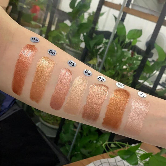 Liquid Bronzer Drops for a Dewy Glow