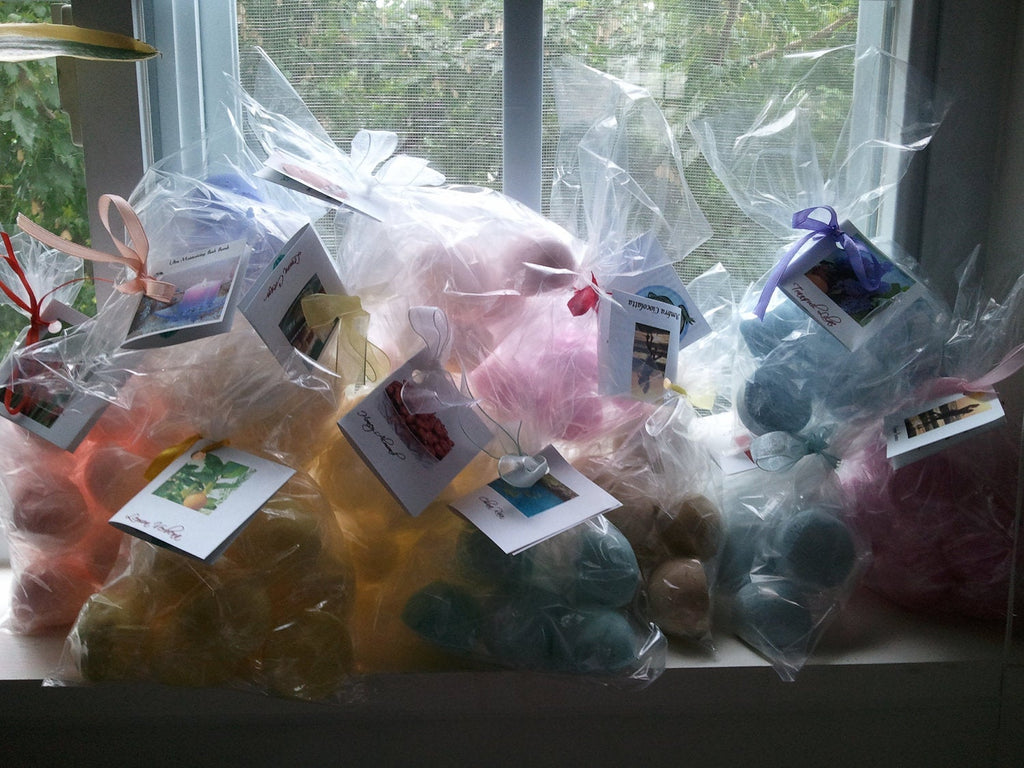 14 bath bombs (select from over 100 fragrances) our Little Bag of Balls (Fragrances E thru L) - great for dry skin by Spa Pure