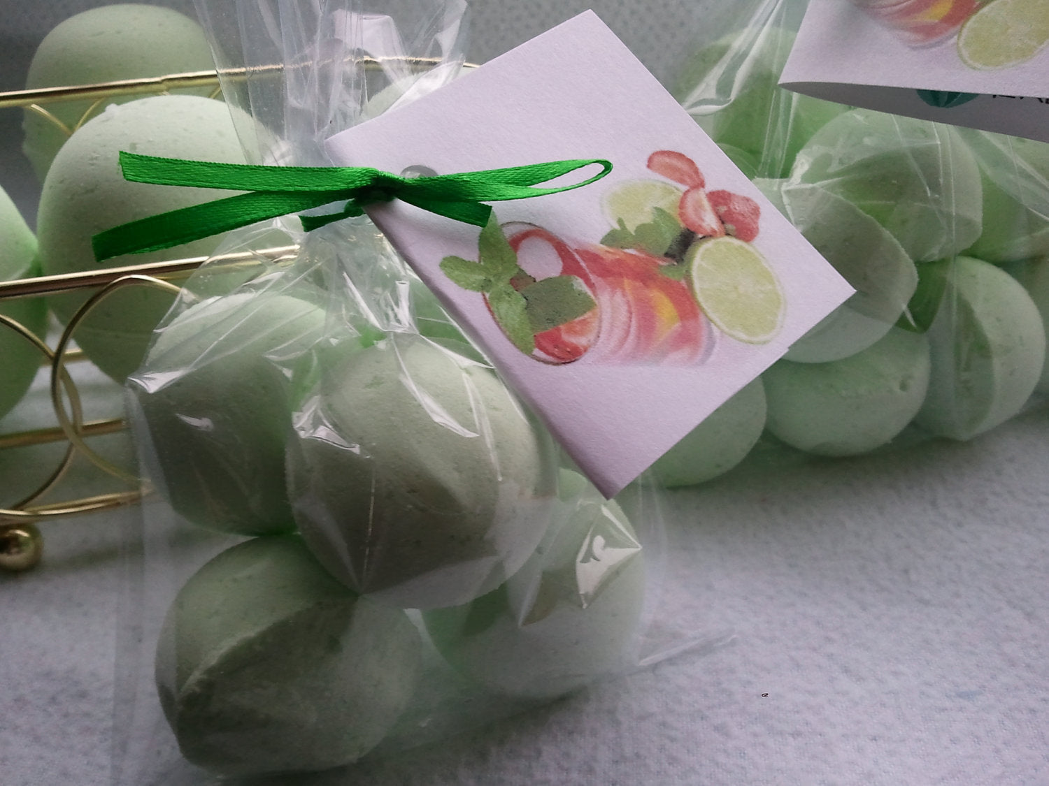 14 bath bombs in Coconut, Lime, Verbena, gift bag bath fizzies, great for dry skin, shea, cocoa, 7 ultra rich oils by Spa Pure