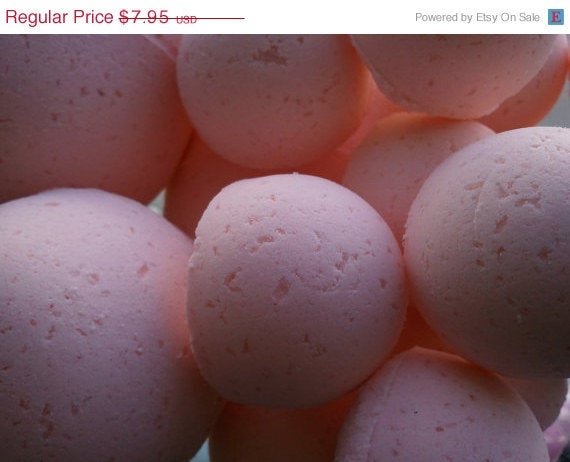 14 bath bombs in Viva la Juicy (Juicy Couture Type) fragrance, great for dry skin, moisturizing by Spa Pure