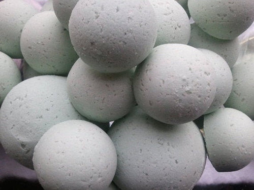 14 bath bombs Eucalyptus & Spearmint Essential Oils gift bag bath fizzies, especially good for colds and flus by Spa Pure
