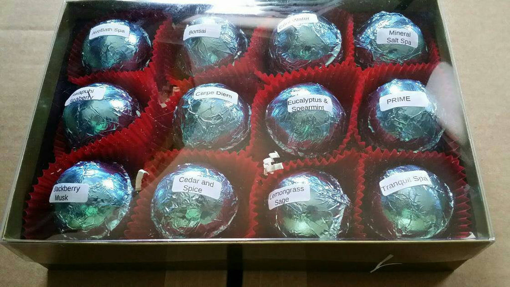Gift Set with 12 foil wrapped 2.5 oz bath bombs, great for dry skin, Manly Scents by Spa Pure
