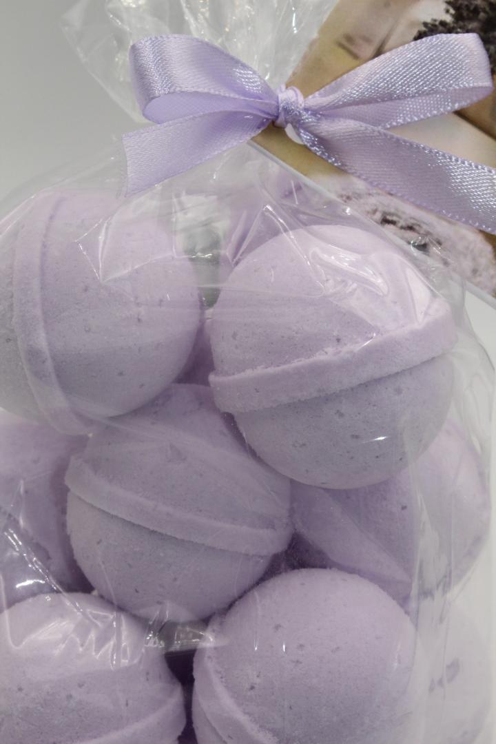 14 pack of 1 oz bath bomb fizzies (U-select fragrance) with shea, mango & cocoa butter, gift bag bath fizzies, relax while you moisturize your skin by Spa Pure