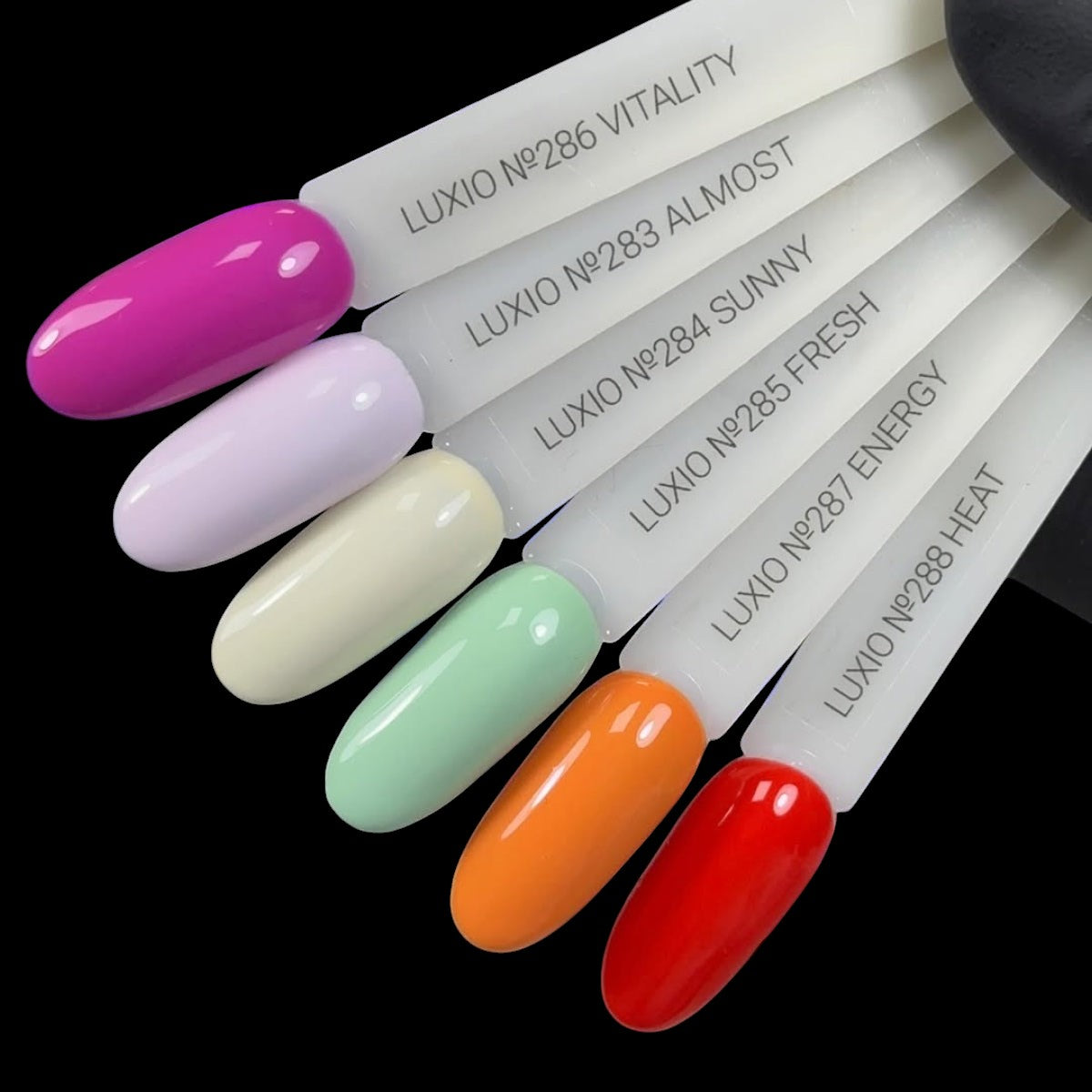 Luxio - Energy Gel Polish (TPO-FREE) by kvadrat store