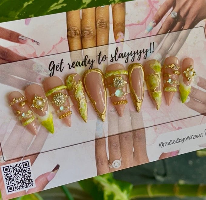 Cassie by NailedByNiki2swt