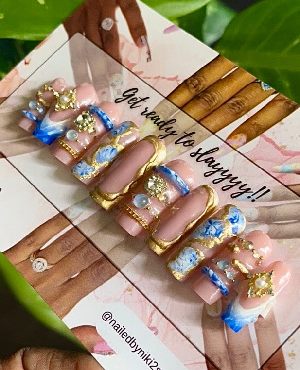 Cassie by NailedByNiki2swt