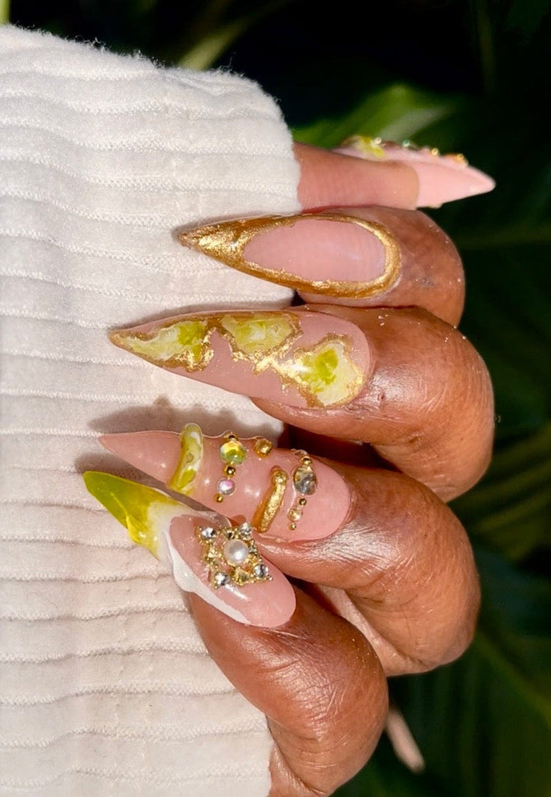 Cassie by NailedByNiki2swt