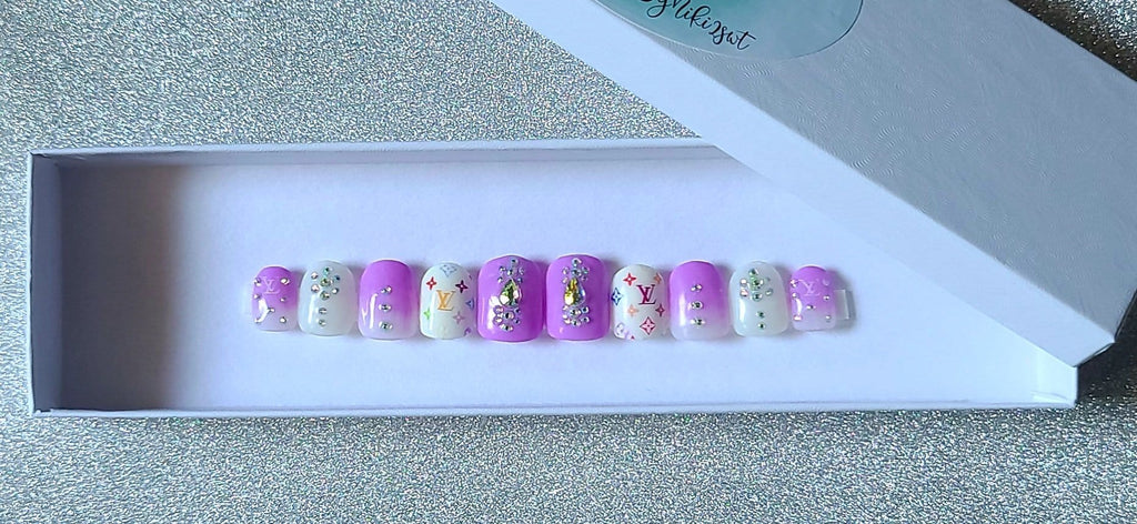 Catching Flights by NailedByNiki2swt