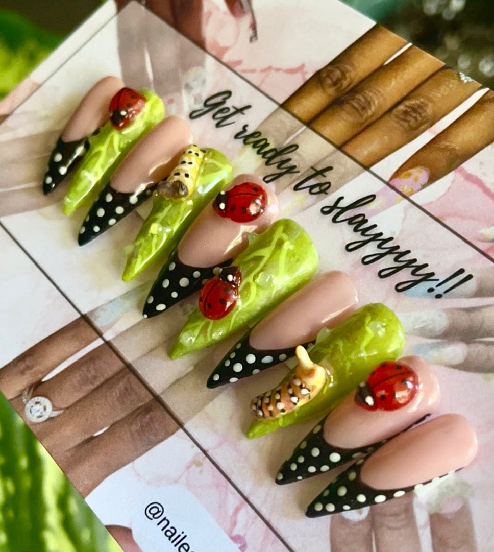 Hazel by NailedByNiki2swt