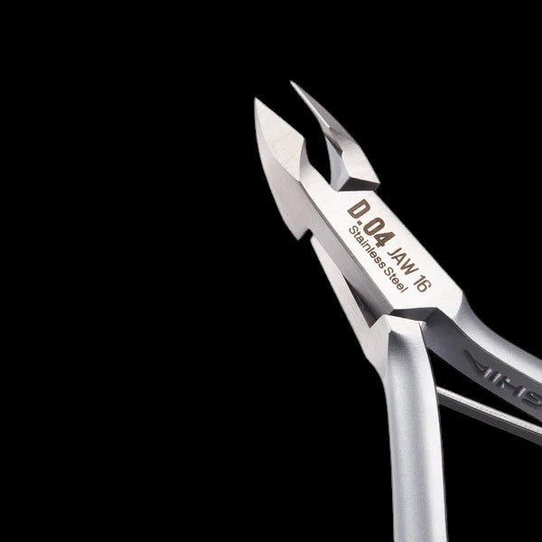 Nghia - D-04 Cuticle Nipper by kvadrat store