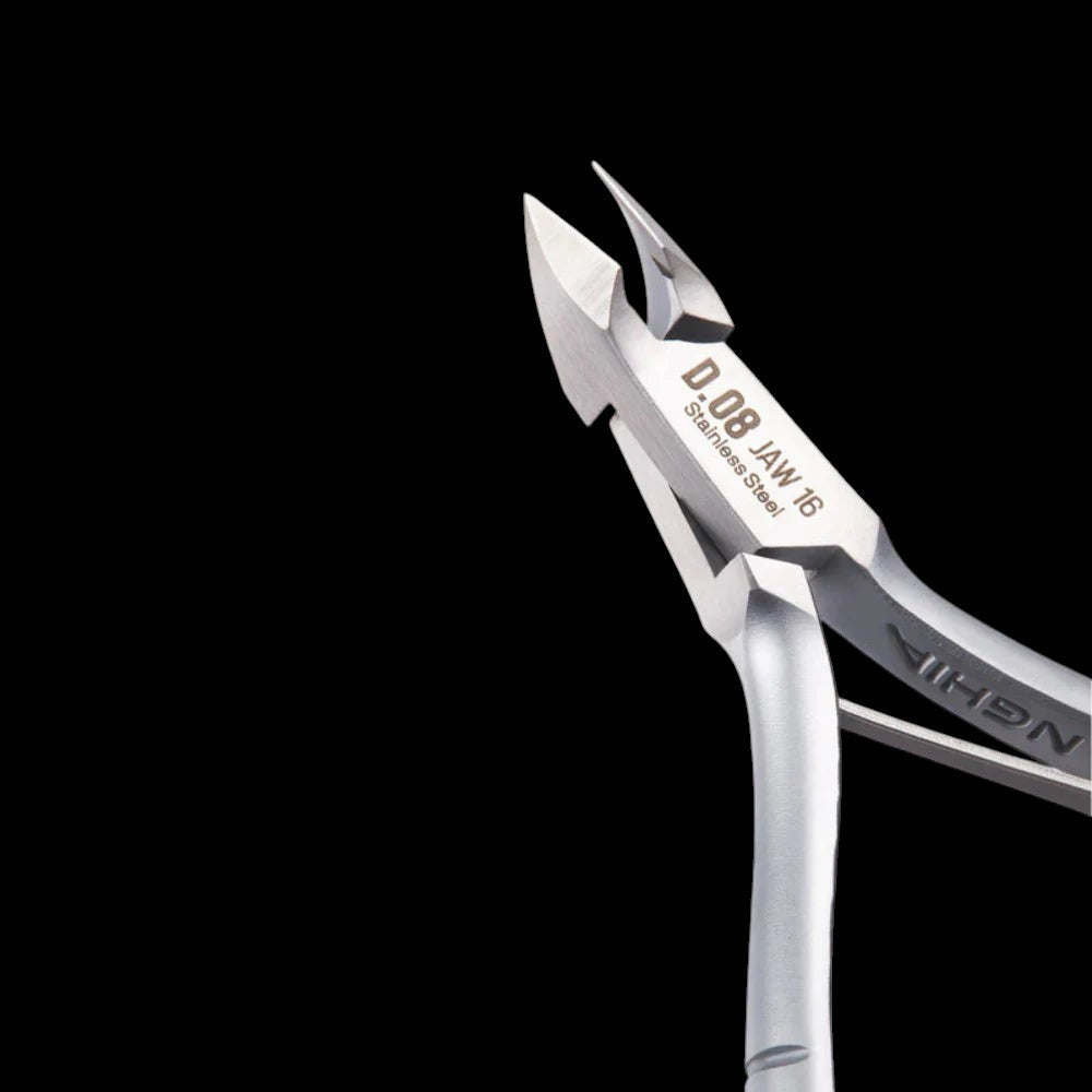 Nghia - D-08 Cuticle Nipper by kvadrat store