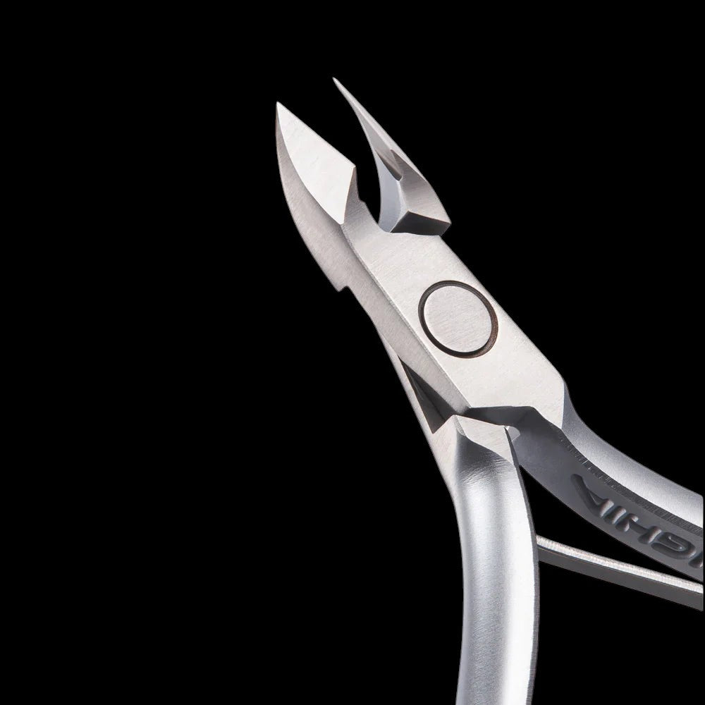 Nghia - D-09 Cuticle Nipper by kvadrat store