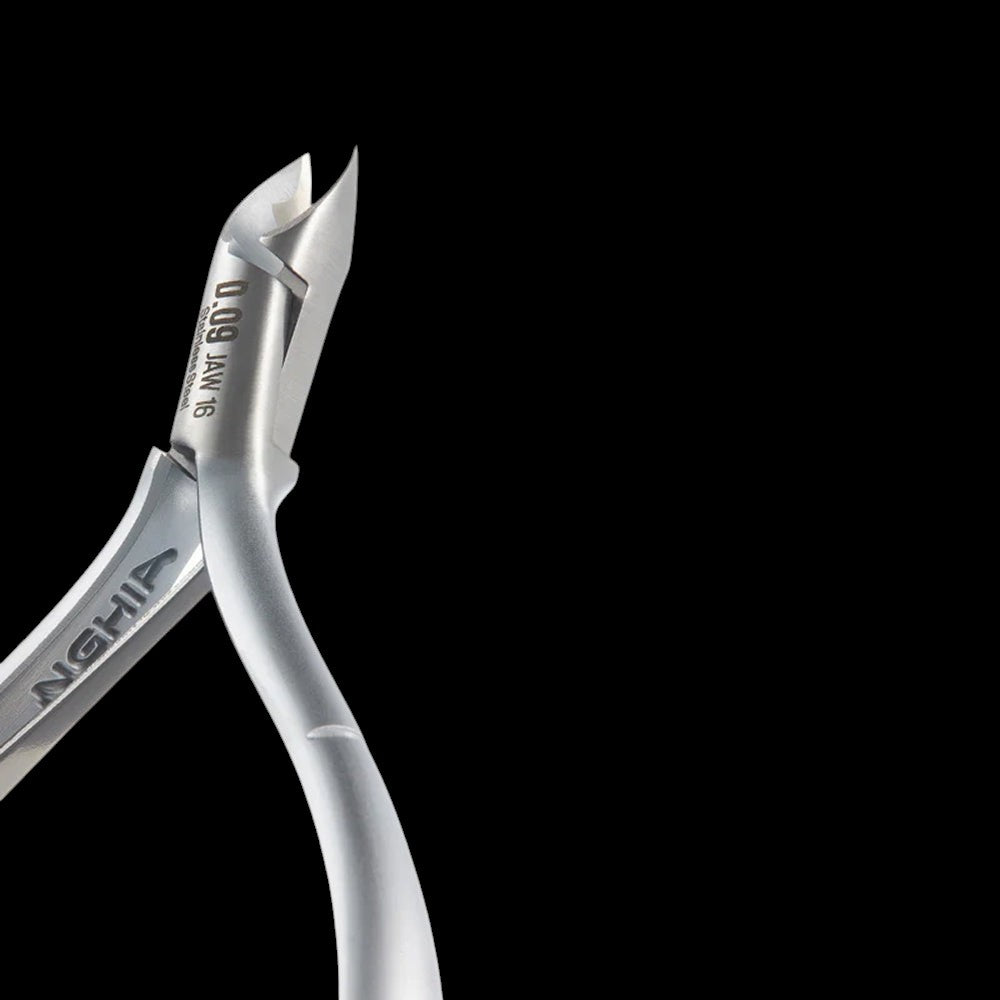 Nghia - D-09 Cuticle Nipper by kvadrat store