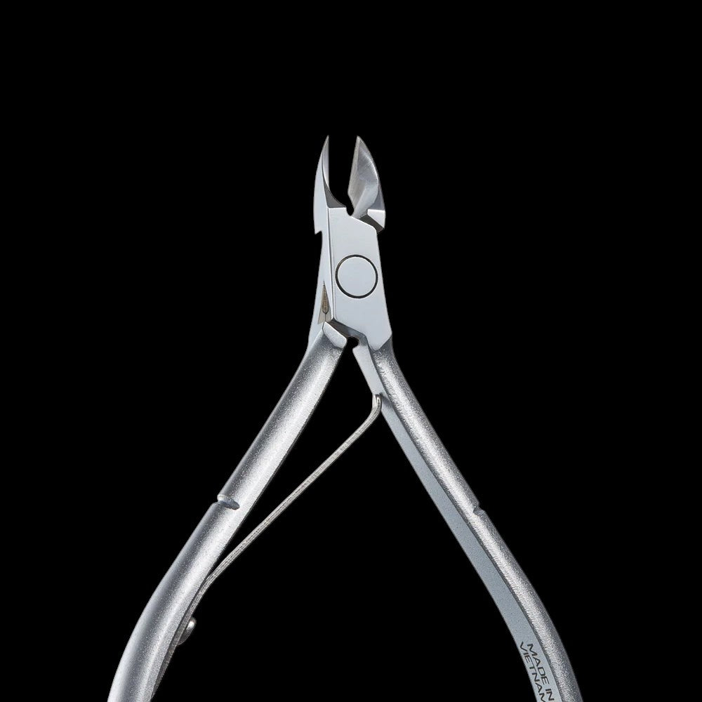 Nghia - D-506 Cuticle Nipper by kvadrat store