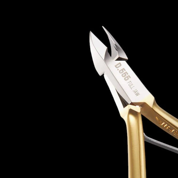 Nghia - D-555 Cuticle Nipper by kvadrat store