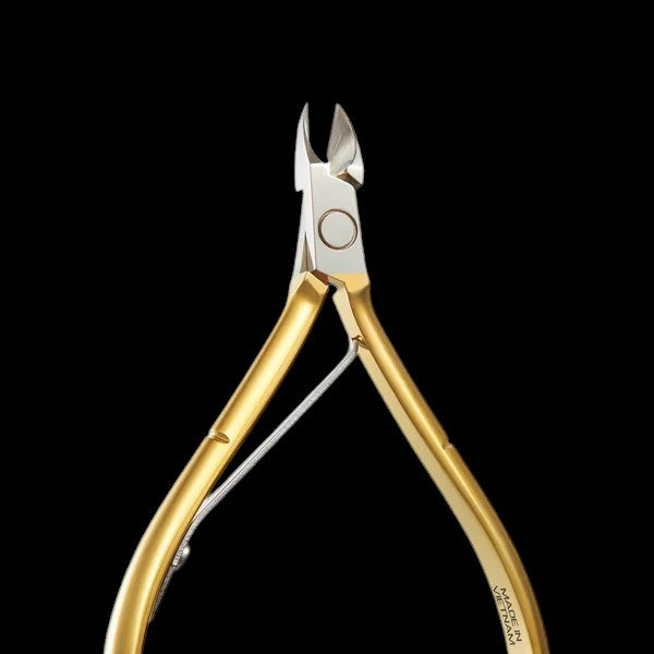 Nghia - D-555 Cuticle Nipper by kvadrat store