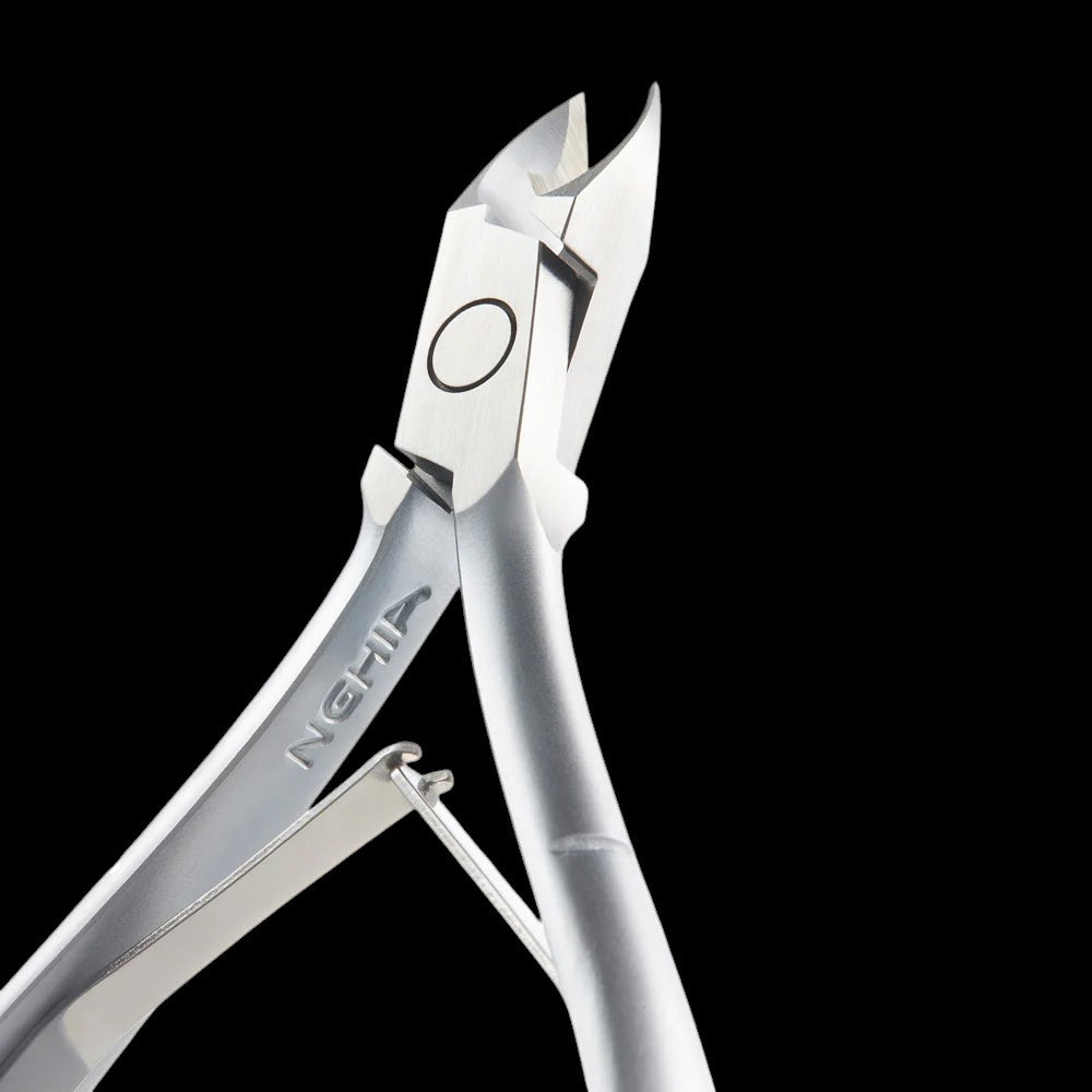 Nghia - M-03 Acrylic Nipper by kvadrat store