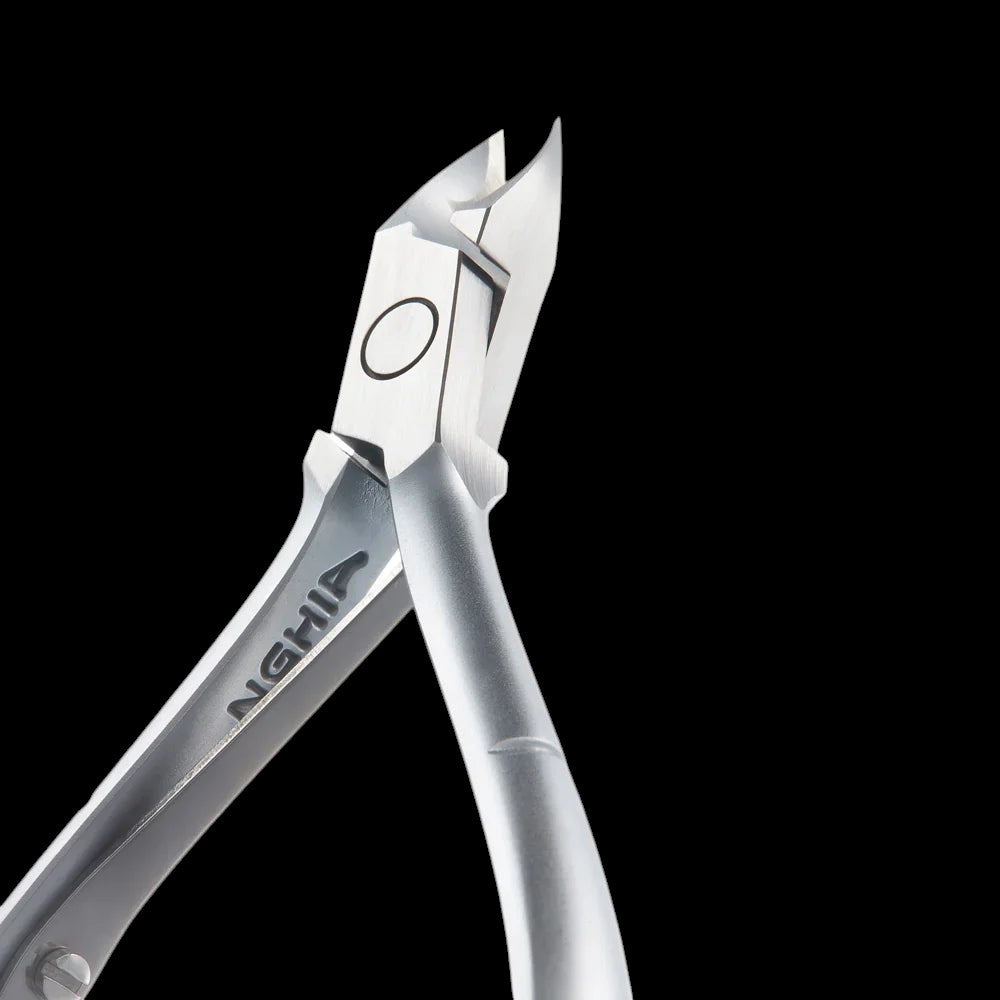 Nghia - M-04 Acrylic Nipper by kvadrat store