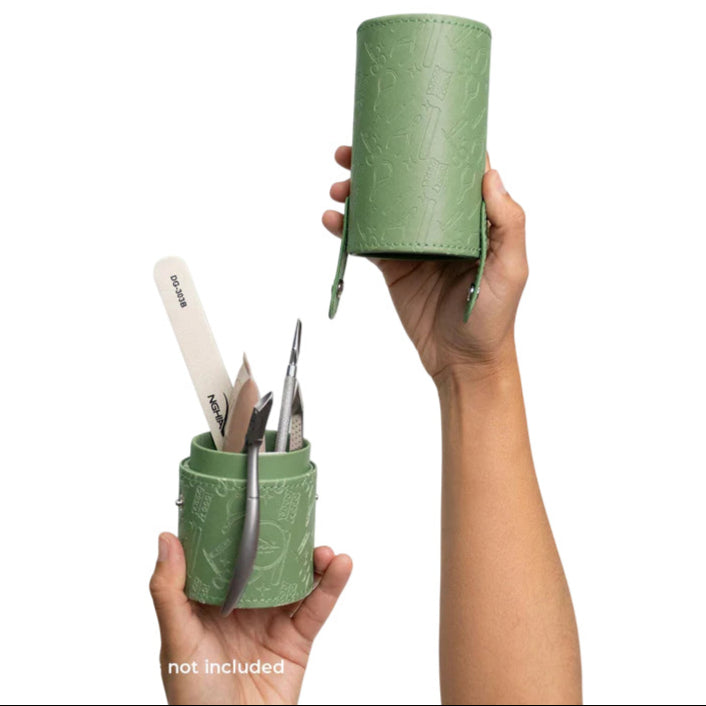 Nghia - Nail & Beauty Tools Holder by kvadrat store