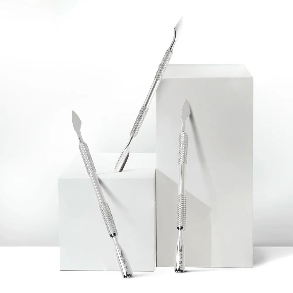 Nghia - P-12 Cuticle Pusher by kvadrat store