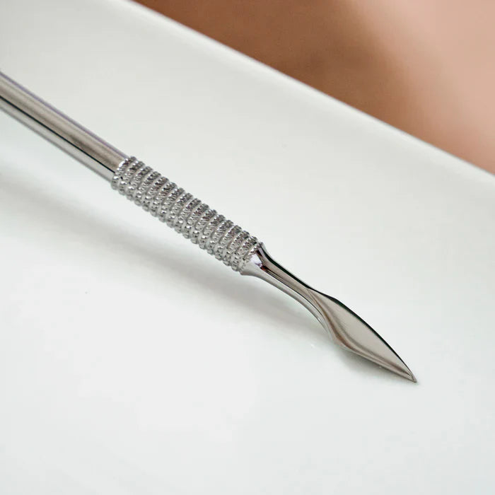 Nghia - P-12 Cuticle Pusher by kvadrat store