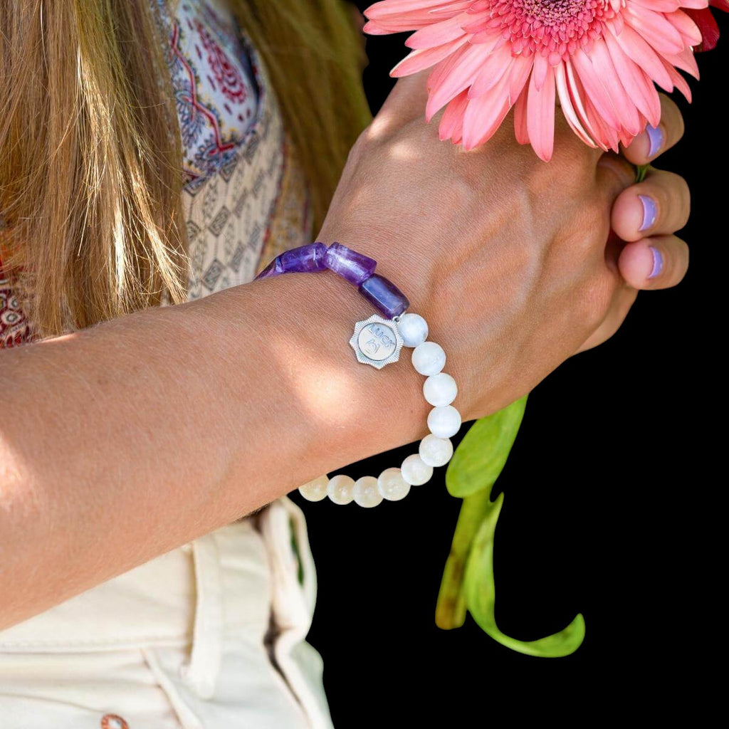 Pure Luck - Horseshoe Amethyst Bracelet by Conscious Items