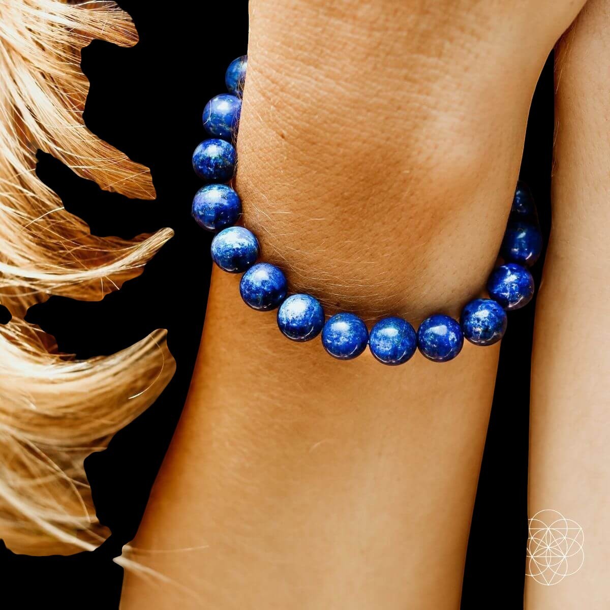 The Blue Focus Bracelet - AetherLux.Shop