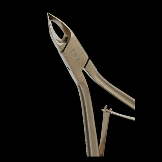 The GelBottle - Cuticle Nippers ProNip by kvadrat store